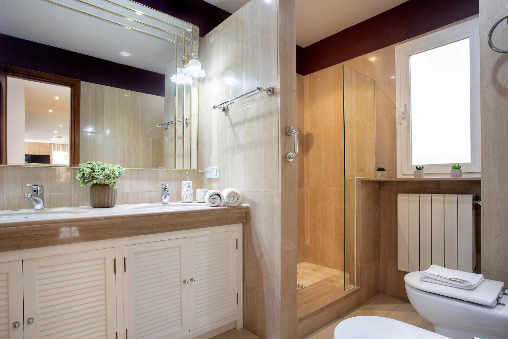 Genteel Home Puerta Real Granada Dış mekan fotoğraf